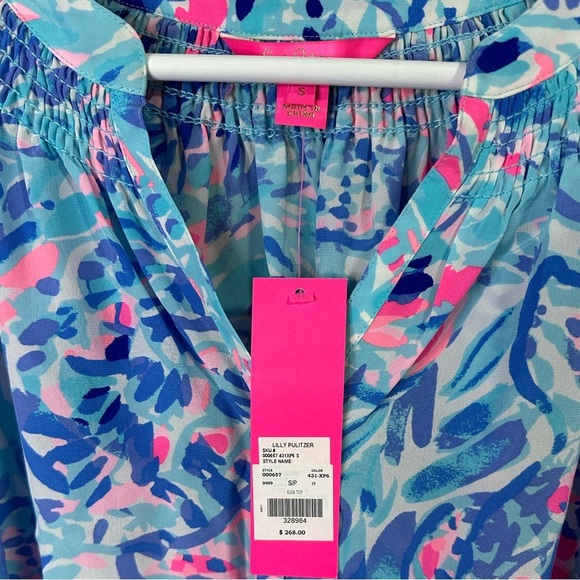 Lilly Pulitzer Elsa Blouse in Breakwater Tint Party Wave Print Size Small - Picture 7 of 9
